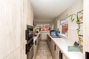 Photo 17- click for photo gallery